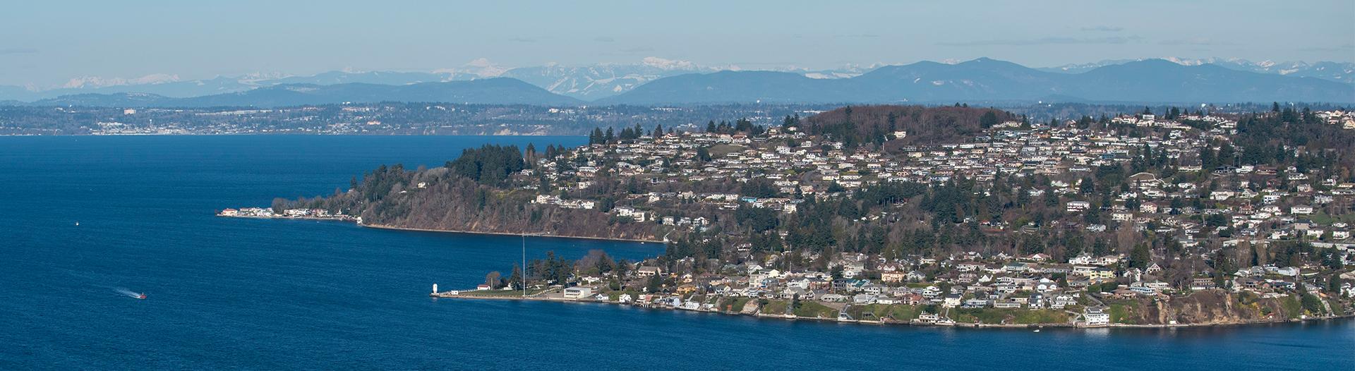 photo of shoreline