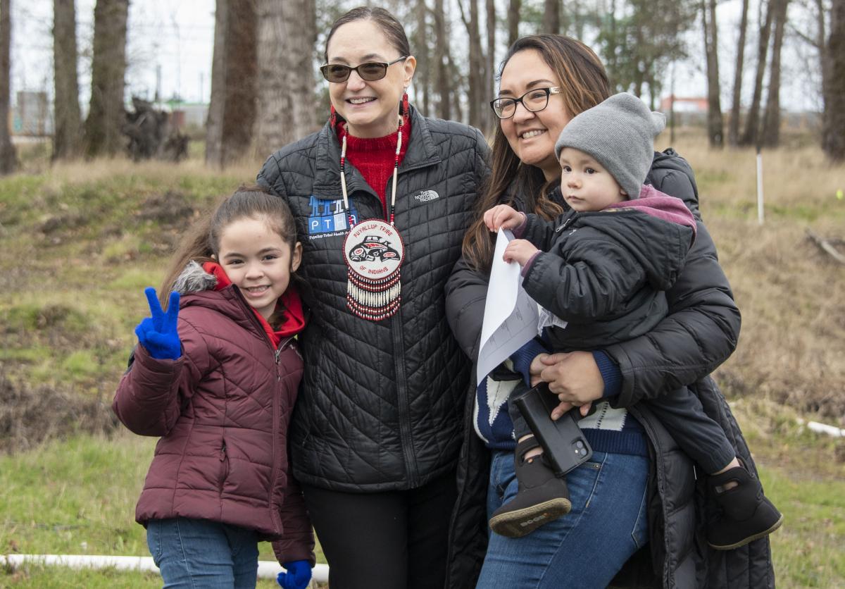Visitors at Wapato Creek Habitat site
